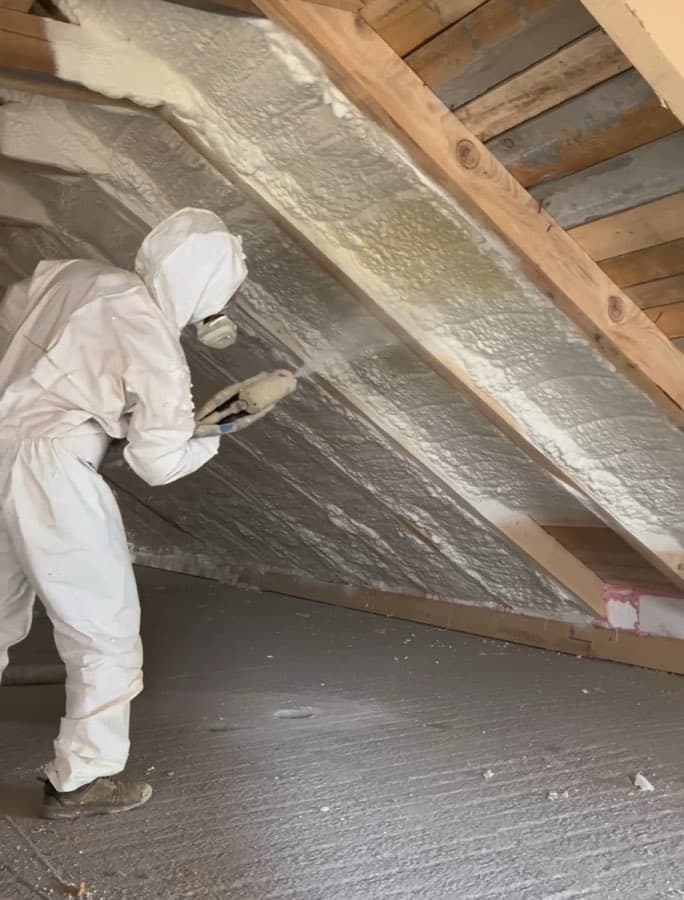 Lucrare WE SPRAY 6 – spumă poliuretanică și poliuree