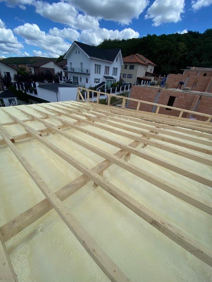 Lucrare WE SPRAY 30 – spumă poliuretanică și poliuree