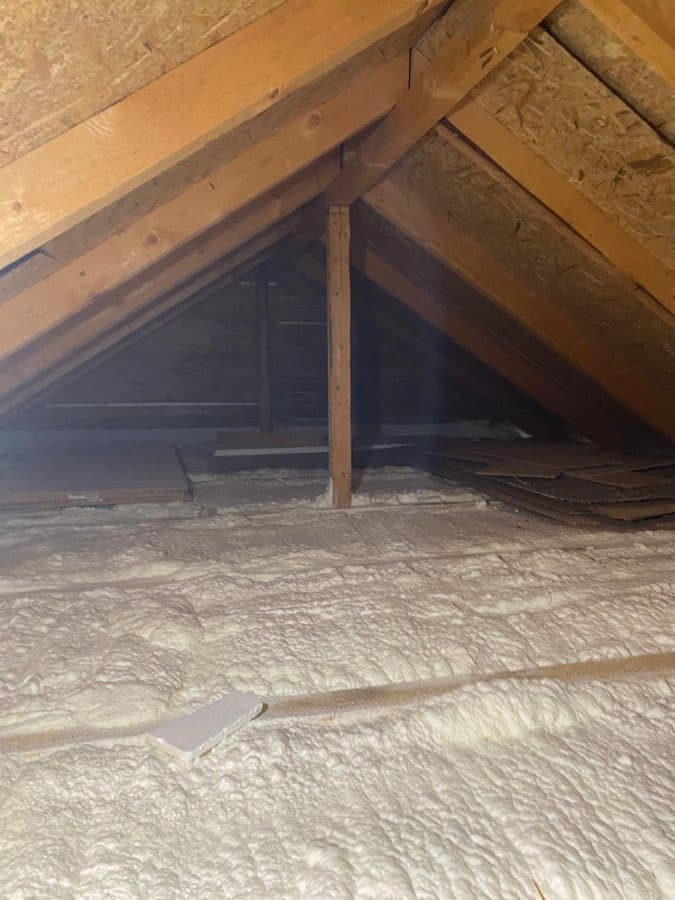 Lucrare WE SPRAY 33 – spumă poliuretanică și poliuree